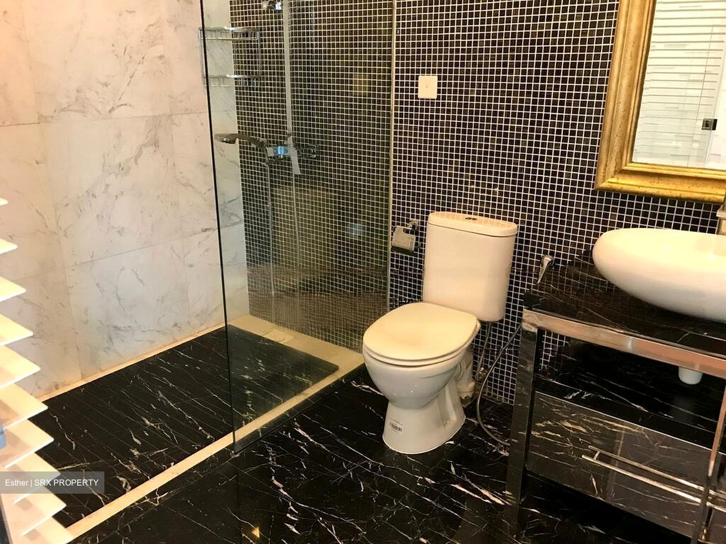 Wak Hassan Drive (D27), Terrace #460639511